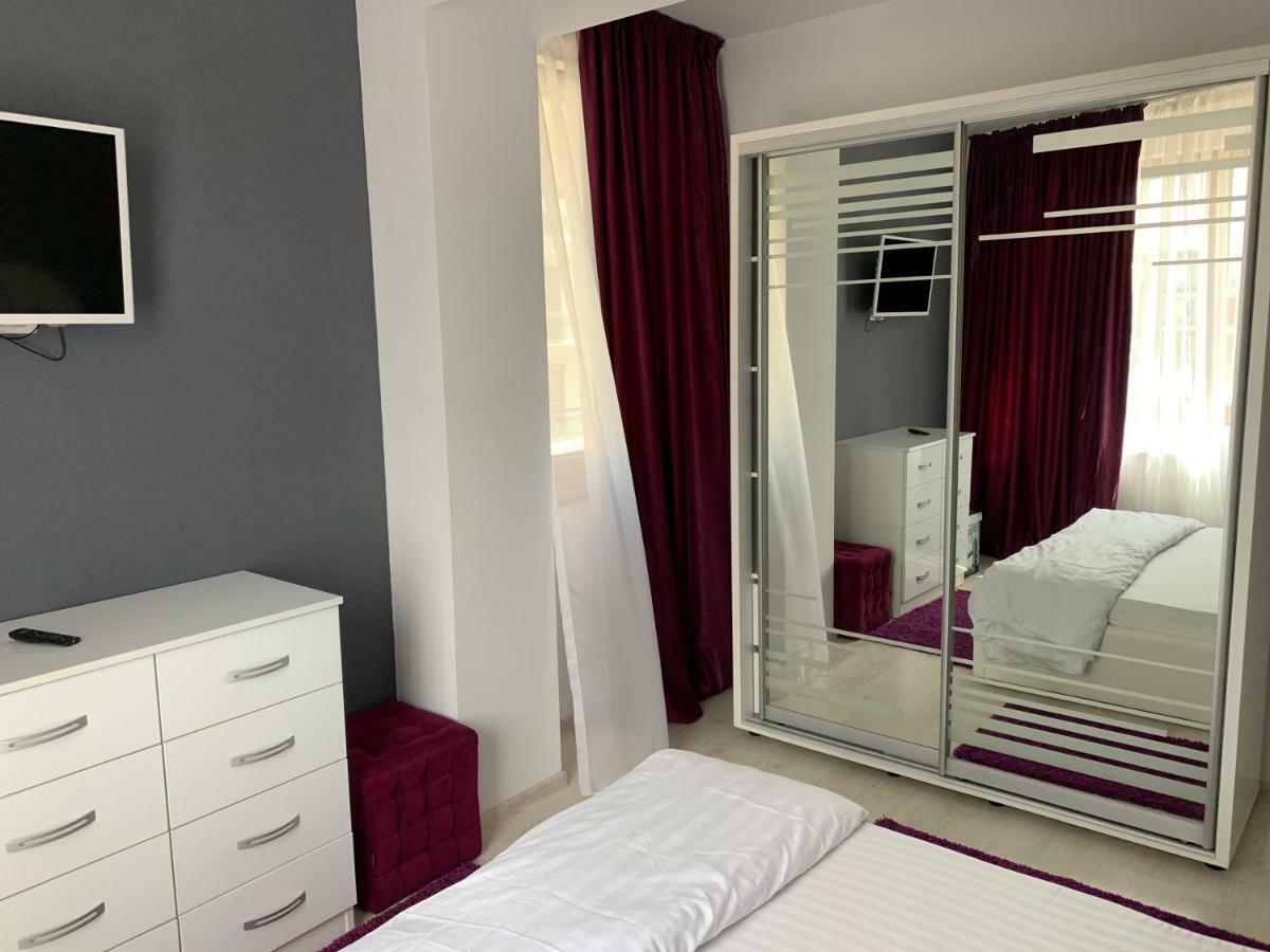 Ferienwohnung London Năvodari Exterior foto